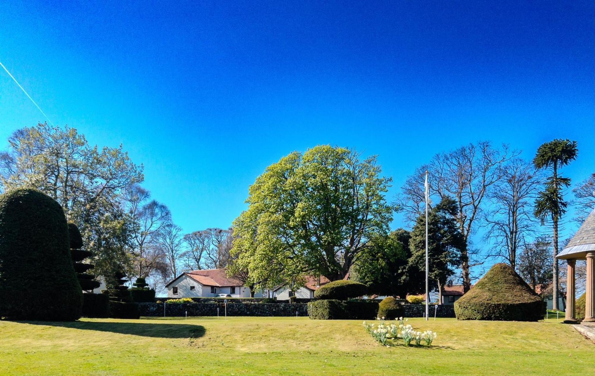 Kilconquhar Castle Estate Bed & Breakfast Exterior photo